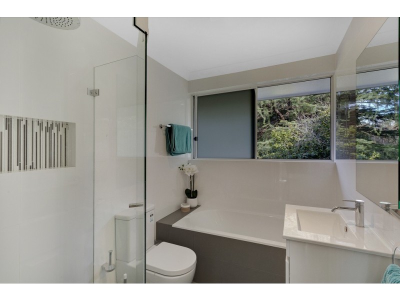 49 Knightsbridge Avenue, Belrose NSW 2085