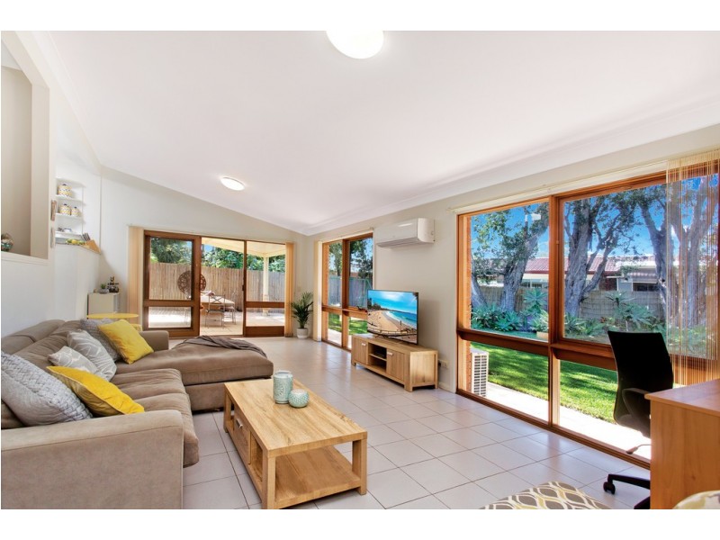 10 Bowman Avenue, Frenchs Forest NSW 2086