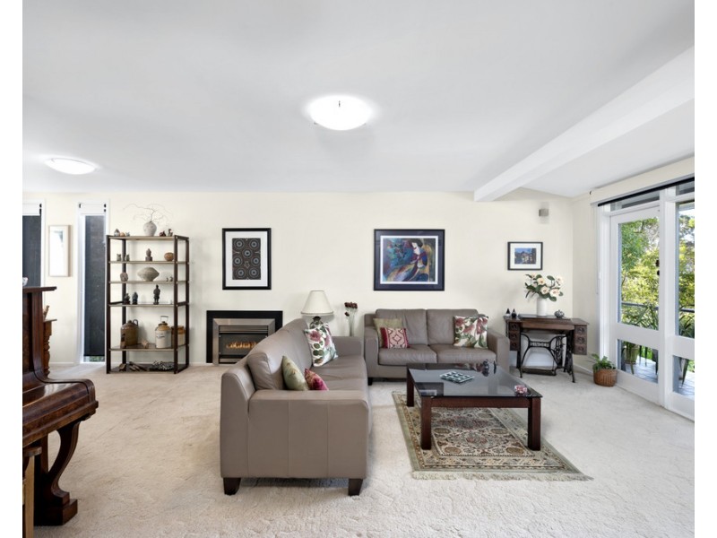 15 Athlone Crescent, Killarney Heights NSW 2087