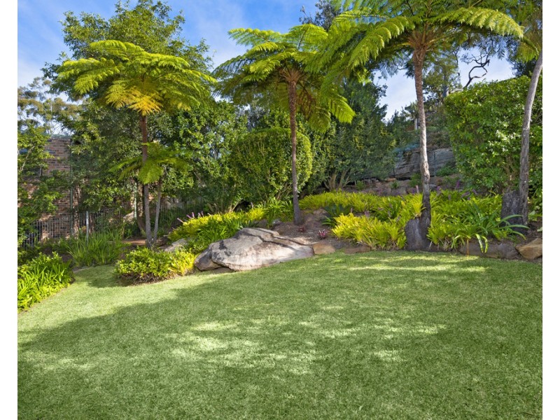 15 Athlone Crescent, Killarney Heights NSW 2087