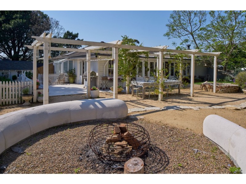 27 Chiltern Road, Ingleside NSW 2101