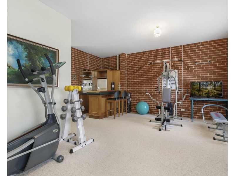 114 Killarney Drive, Killarney Heights NSW 2087