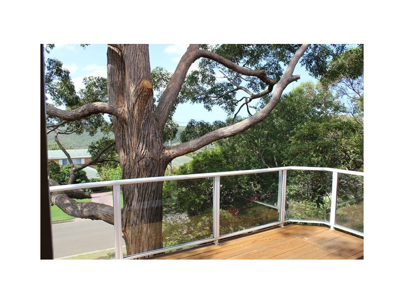 1 Emmett Place, Killarney Heights NSW 2087