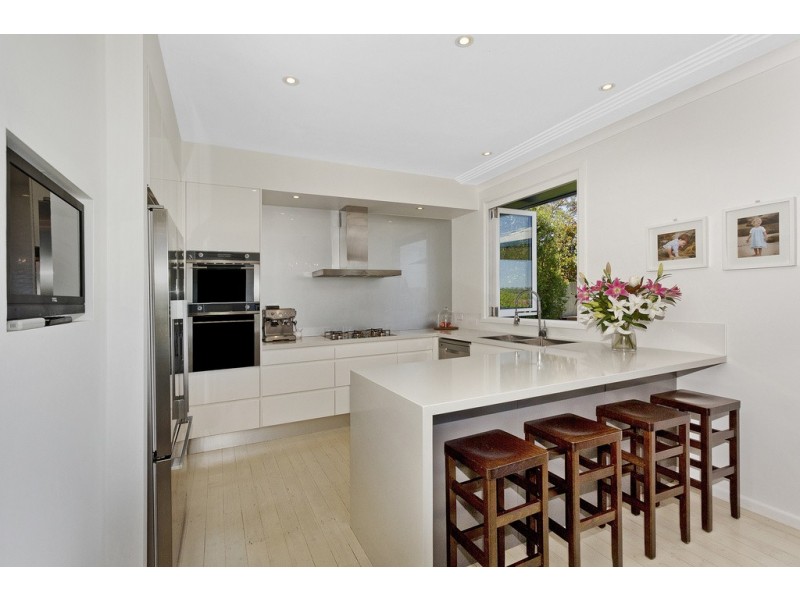 10 Churchill Crescent, Allambie Heights NSW 2100