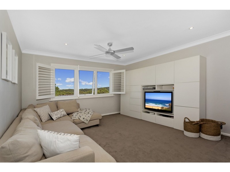 10 Churchill Crescent, Allambie Heights NSW 2100