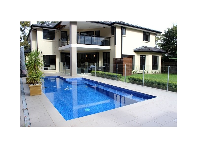 26 Deakin Street, Forestville NSW 2087