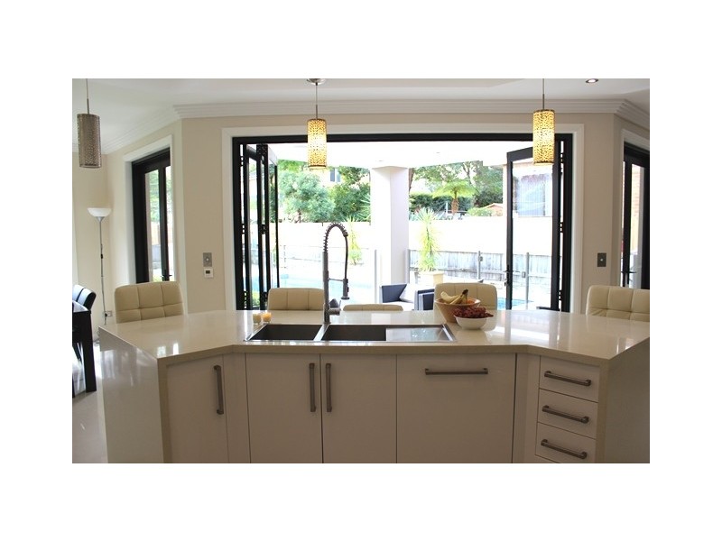 26 Deakin Street, Forestville NSW 2087