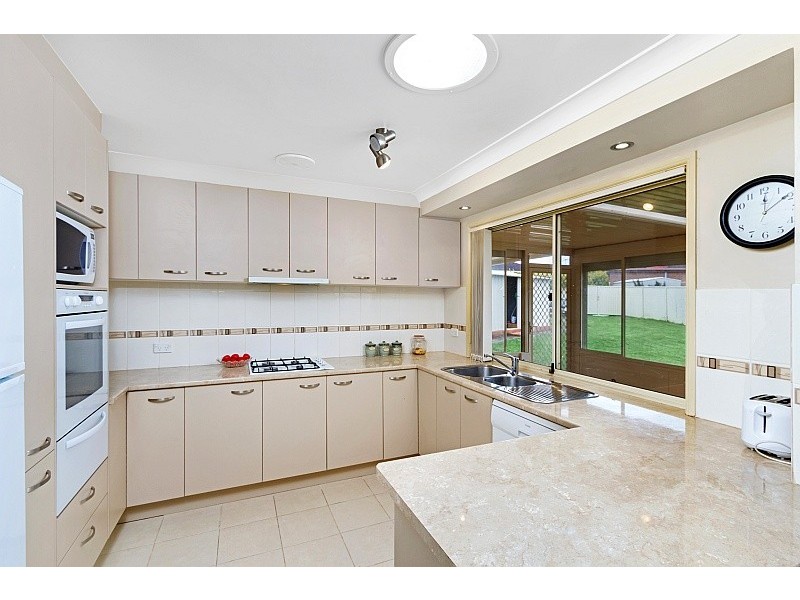 10 Lady Penrhyn, Bateau Bay NSW 2261