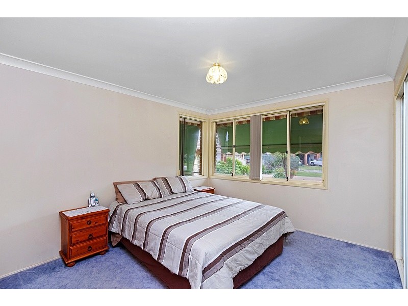 10 Lady Penrhyn, Bateau Bay NSW 2261