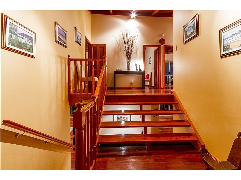 18 The Rampart, Umina Beach NSW 2257
