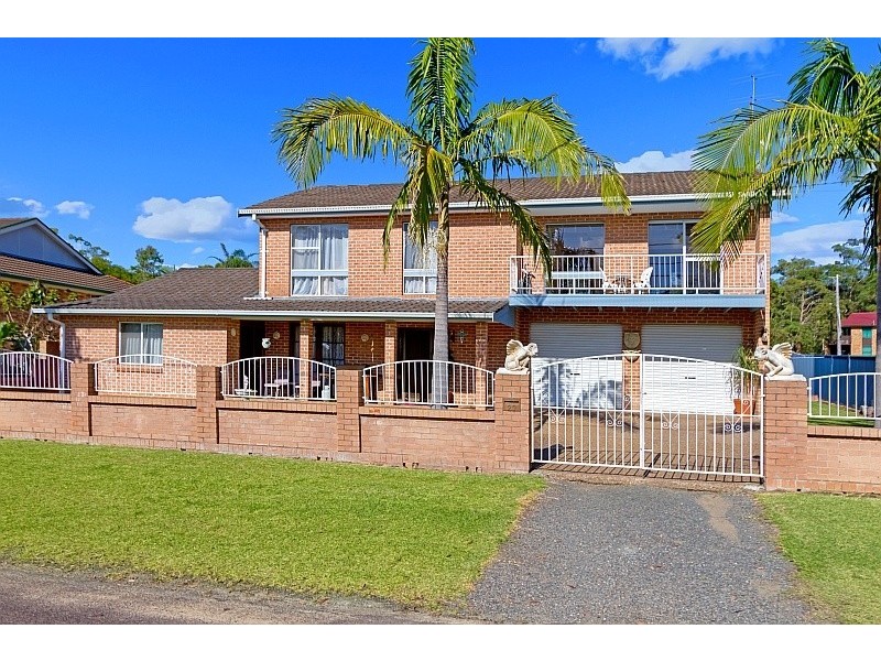 23 Warrina Avenue, Summerland Point NSW 2259