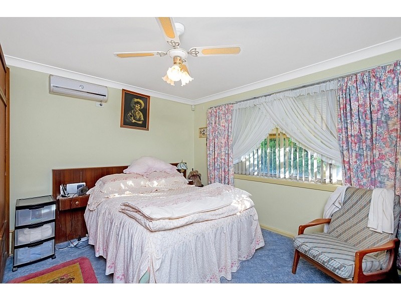 42 Carpenter St, Umina Beach NSW 2257