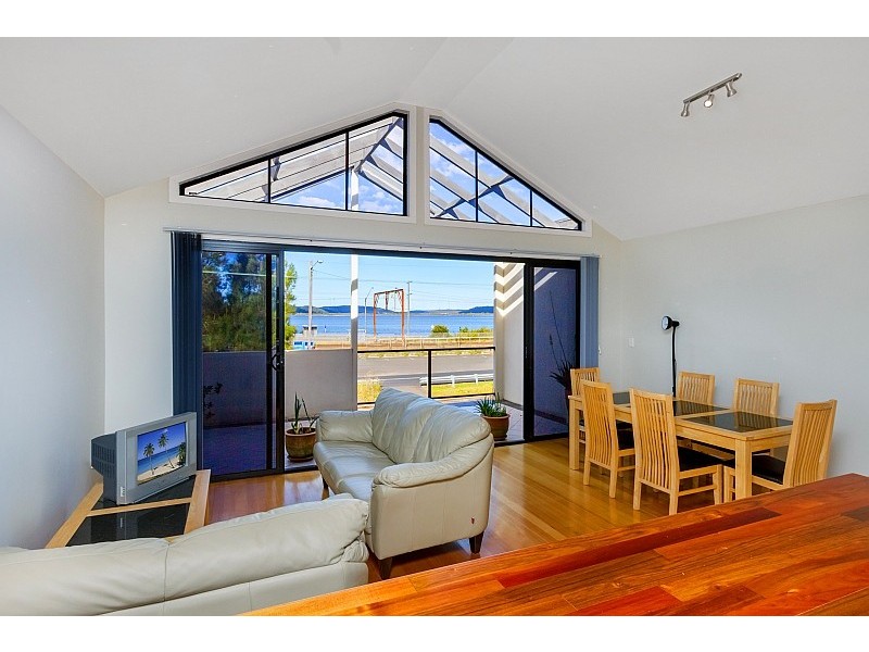 2C Kateena Avenue, Tascott NSW 2250