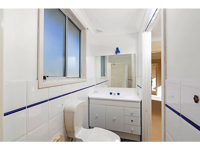 20 Dunalban Avenue, Woy Woy NSW 2256