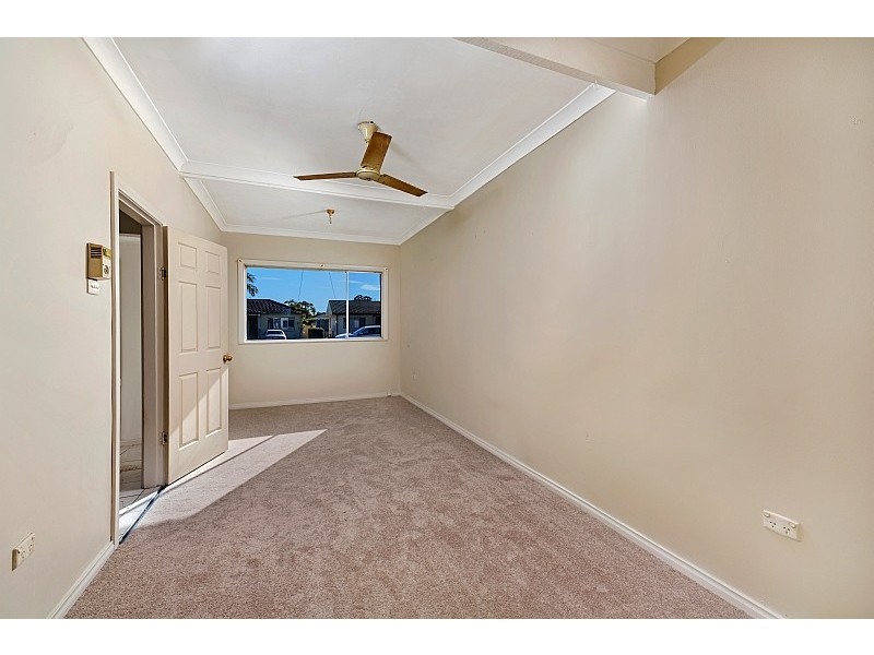 20 Dunalban Avenue, Woy Woy NSW 2256