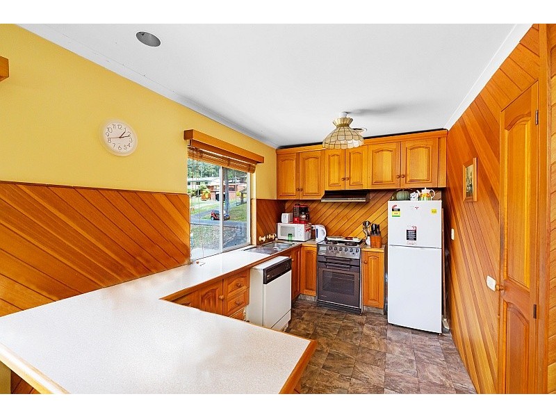 35 Hillcrest road, Empire Bay NSW 2257