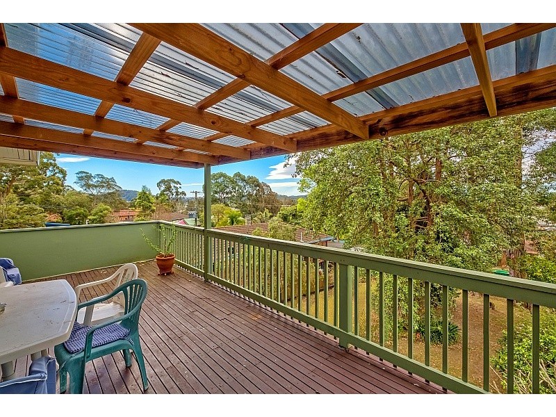 35 Hillcrest road, Empire Bay NSW 2257
