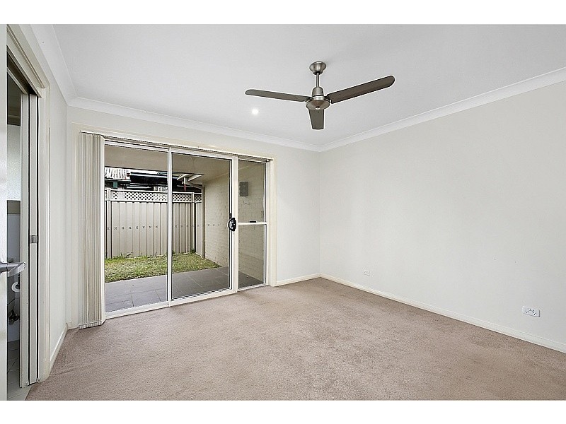 2/375 Ocean Beach Road, Umina Beach NSW 2257