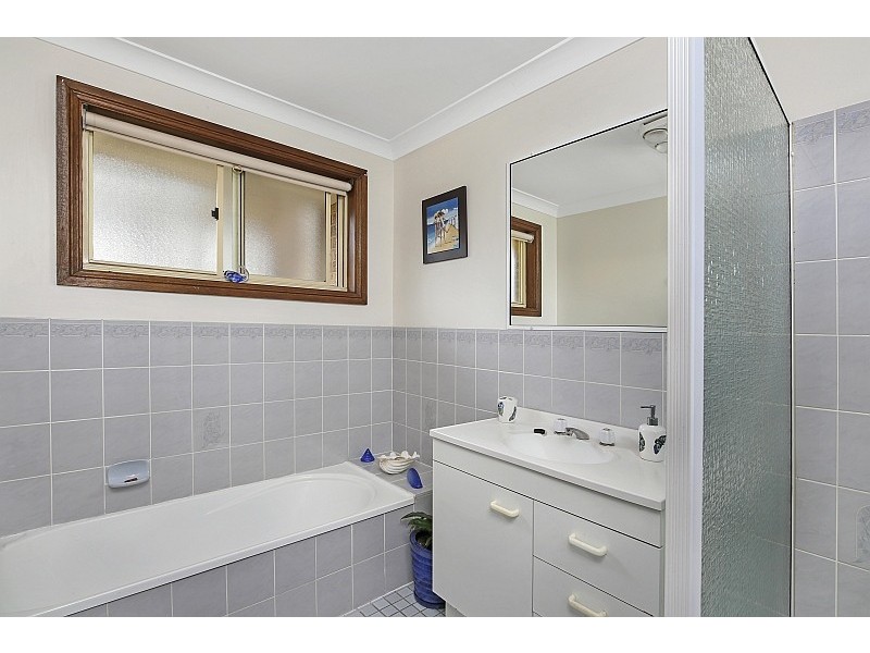 2/7 Warrigal Street, Blackwall NSW 2256