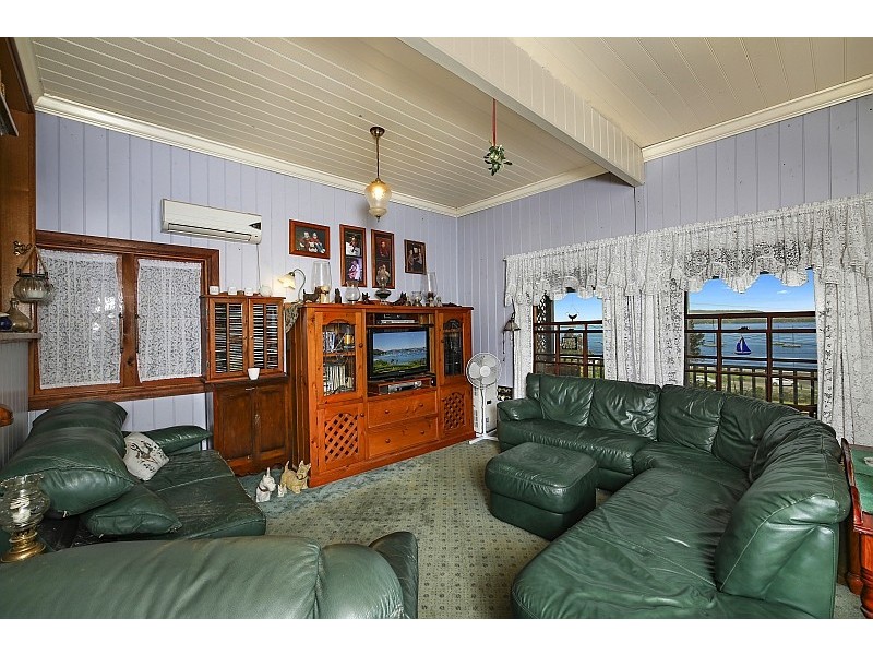 300 Glenrock Parade, Tascott NSW 2250