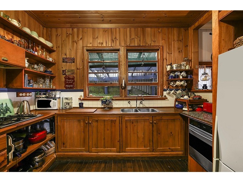 300 Glenrock Parade, Tascott NSW 2250