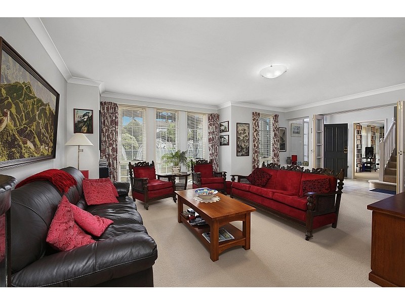 9 The Palisade, Umina Beach NSW 2257