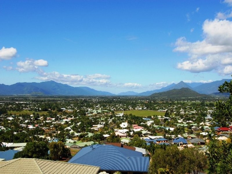 38 Caesar Street, Bentley Park QLD 4869