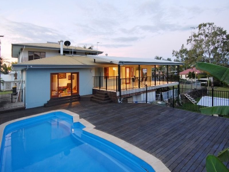 45-47 Koppen Terrace, Mooroobool QLD 4870