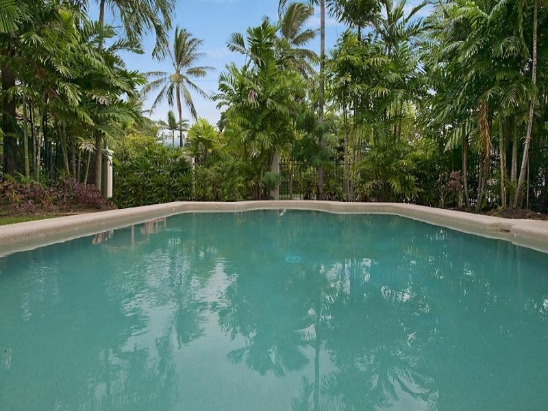 8/10 Digger Street, Cairns North QLD 4870