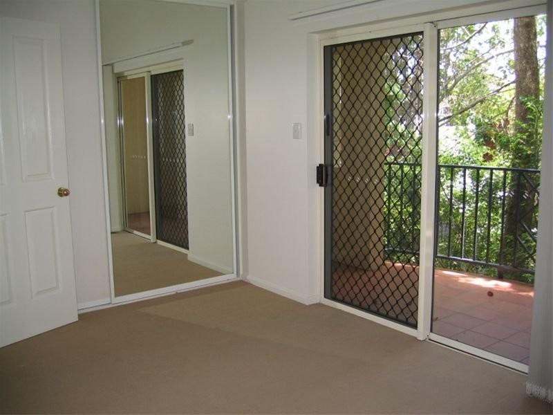 8/10 Digger Street, Cairns North QLD 4870