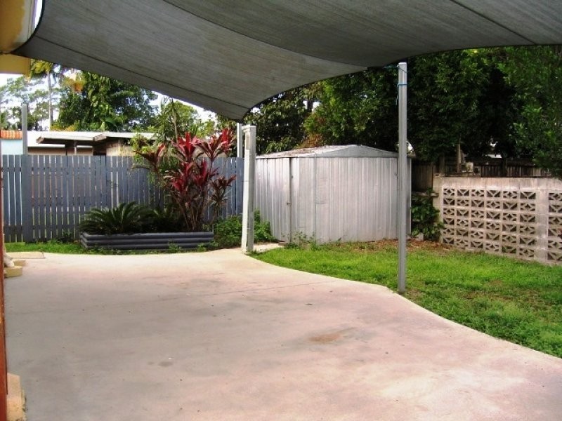 241 Little Spence Street, Bungalow QLD 4870
