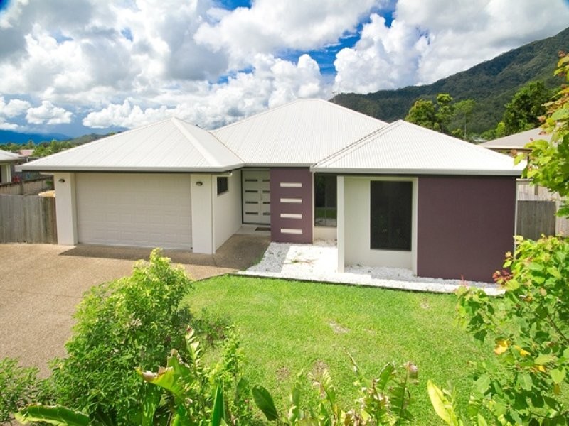 33 Fitzmaurice Drive, Bentley Park QLD 4869