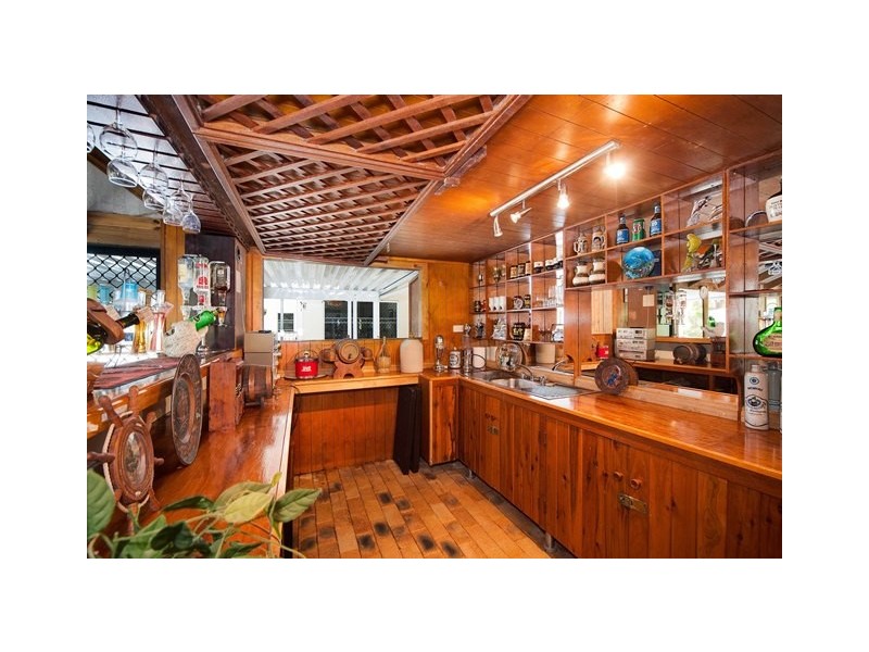 1-3 Hives Street, Cairns QLD 4870