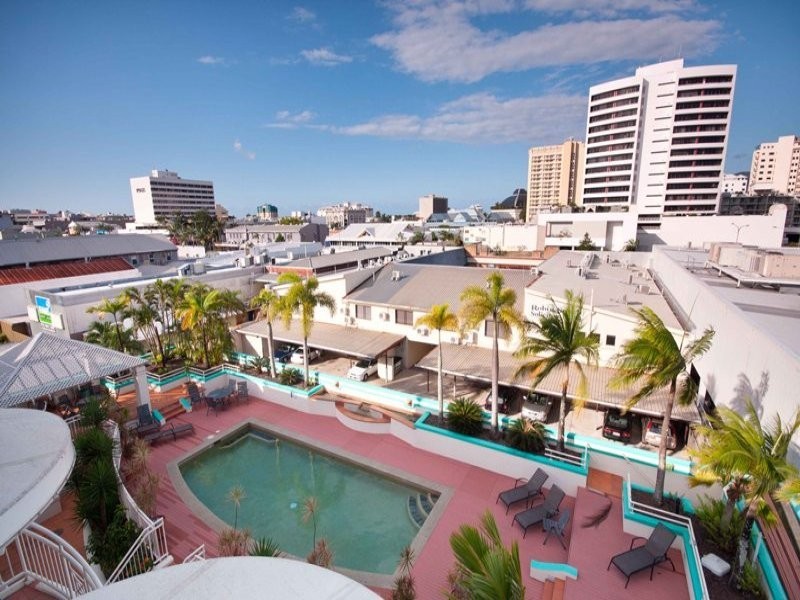 Cairns City QLD 4870