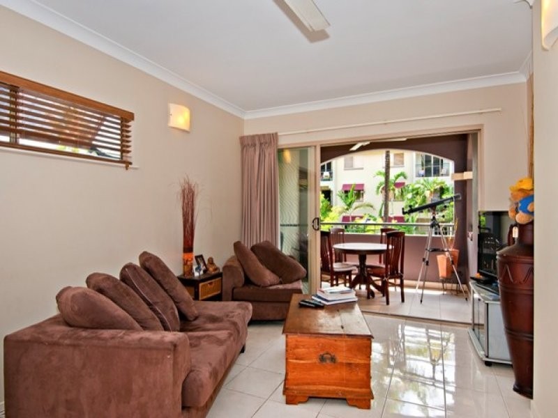 616/13 Mann Street, Westcourt QLD 4870