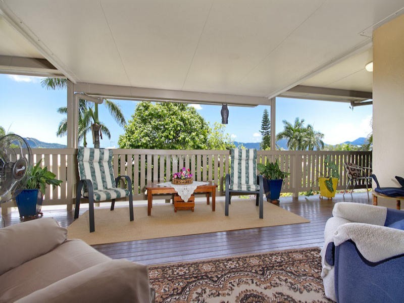 1 Rosemont Court, Mooroobool QLD 4870