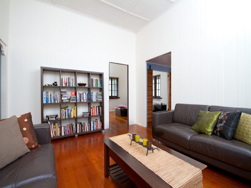 29/404 McCoombe Street, Mooroobool QLD 4870