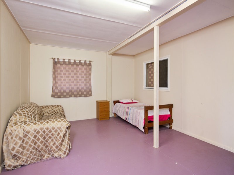 29/404 McCoombe Street, Mooroobool QLD 4870