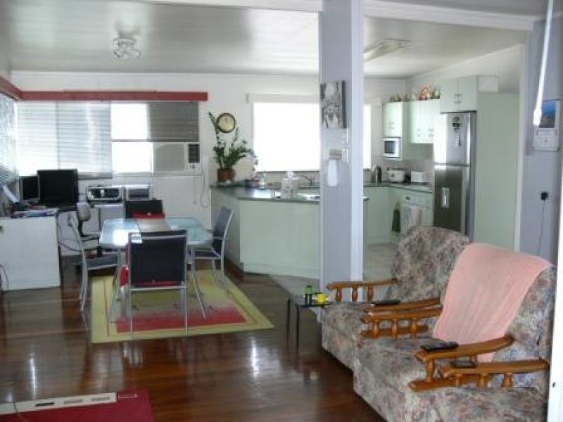 36 Donaldson Street, Manunda QLD 4870