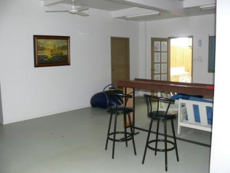 36 Donaldson Street, Manunda QLD 4870