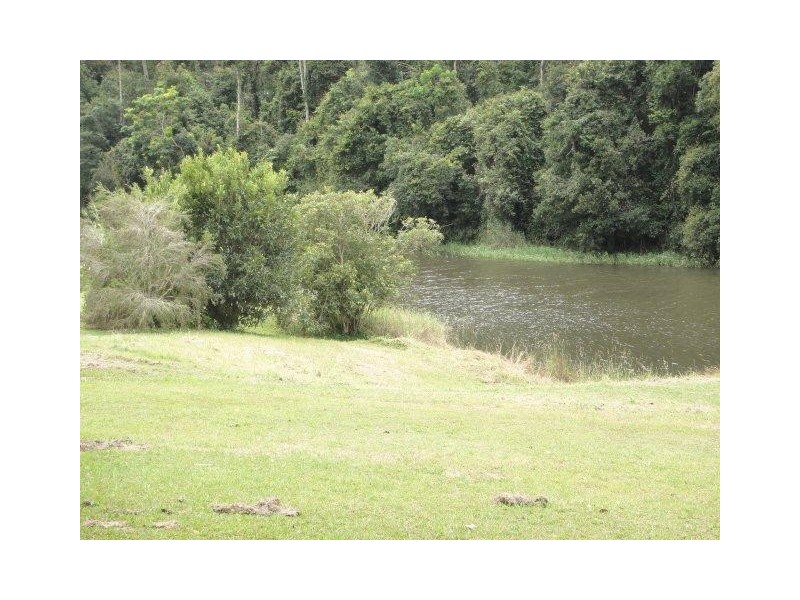 21 Park Avenue, Yungaburra QLD 4884