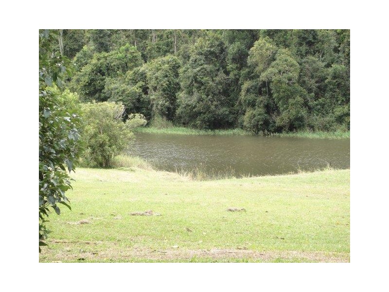 21 Park Avenue, Yungaburra QLD 4884
