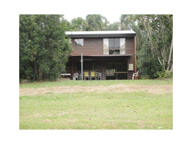 21 Park Avenue, Yungaburra QLD 4884