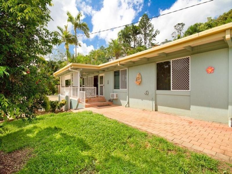 37 Kenneth Street, Bayview Heights QLD 4868