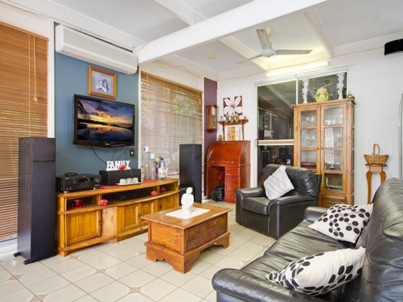 37 Kenneth Street, Bayview Heights QLD 4868
