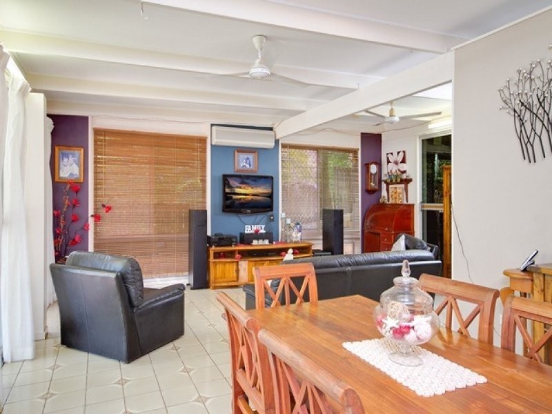 37 Kenneth Street, Bayview Heights QLD 4868