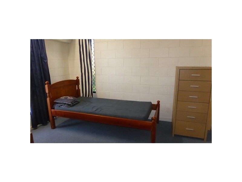 Westcourt QLD 4870