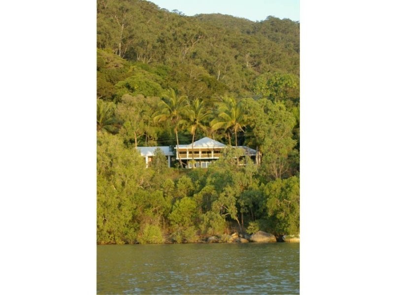 2346 Pine Creek Road, East Trinity QLD 4871