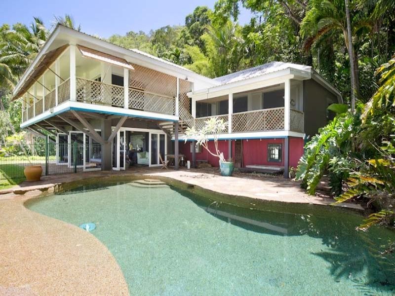 2346 Pine Creek Road, East Trinity QLD 4871