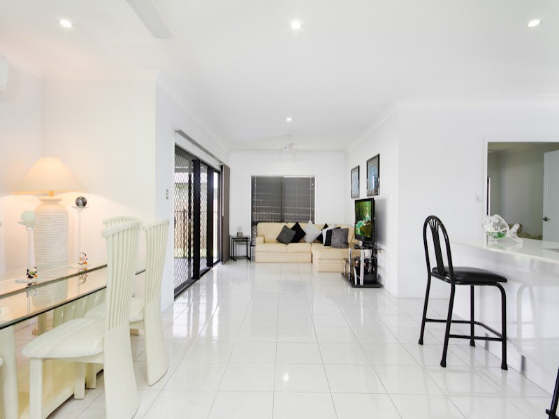 21 Quinn Drive, Edmonton QLD 4869